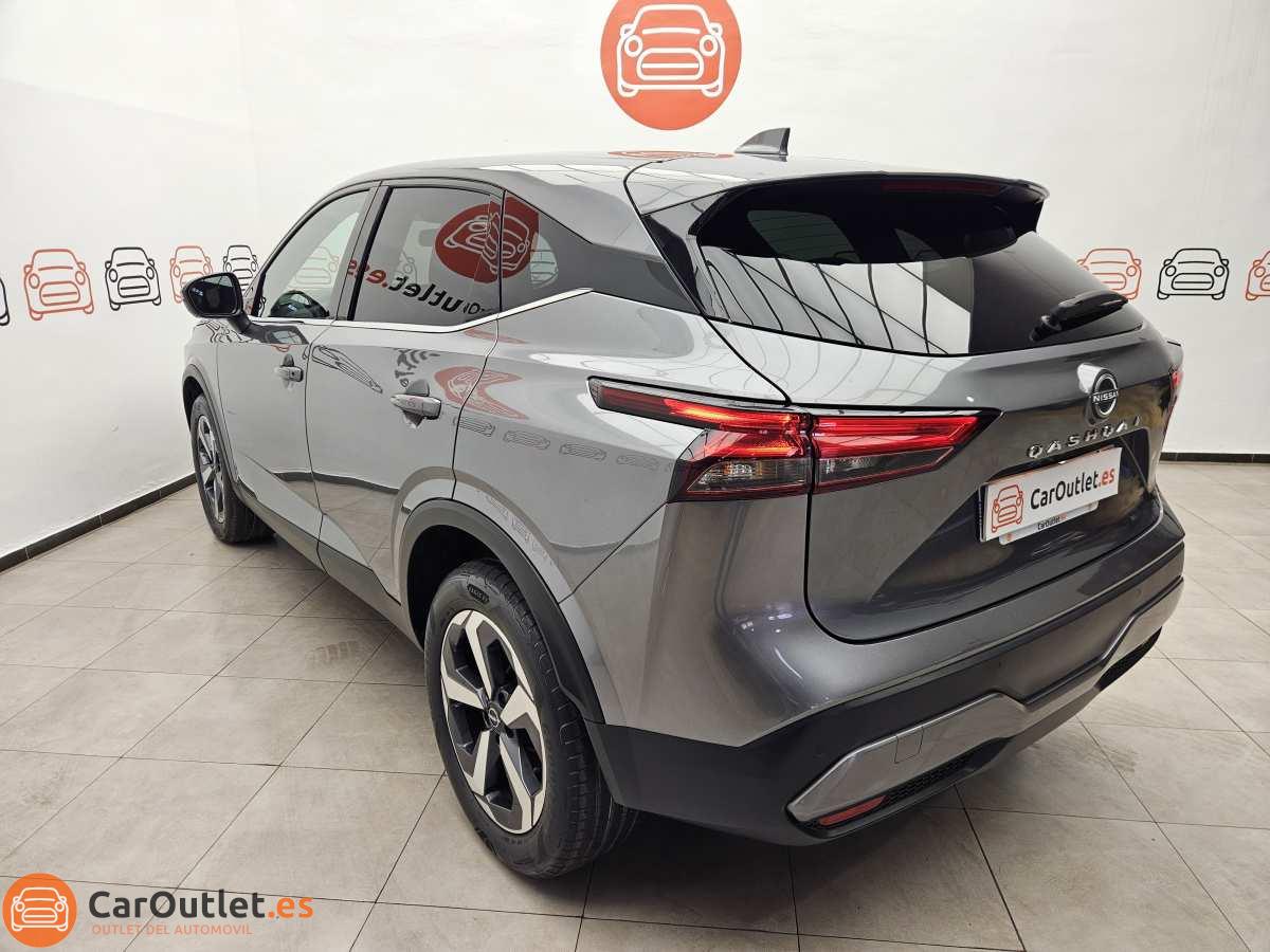 8 - Nissan Qashqai 2023 - AUTO