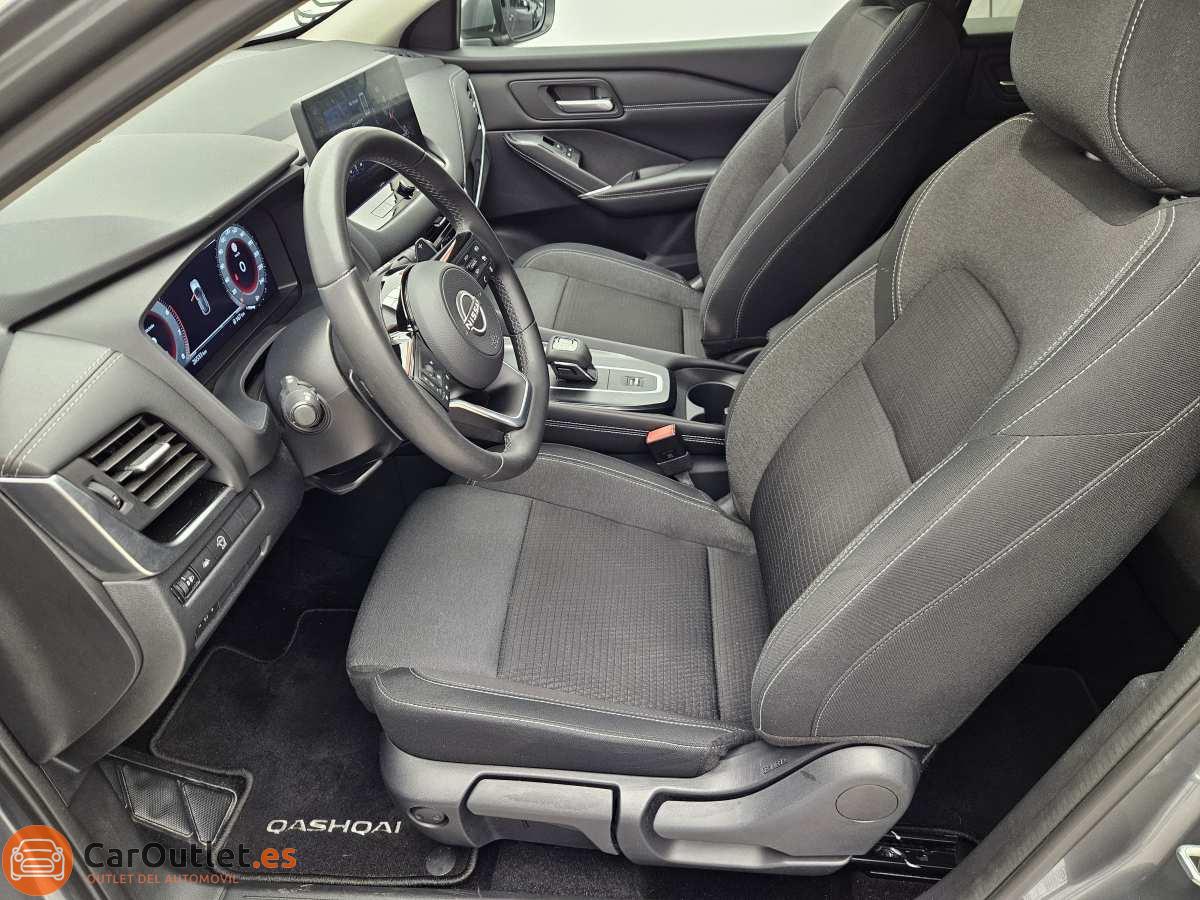 16 - Nissan Qashqai 2023 - AUTO