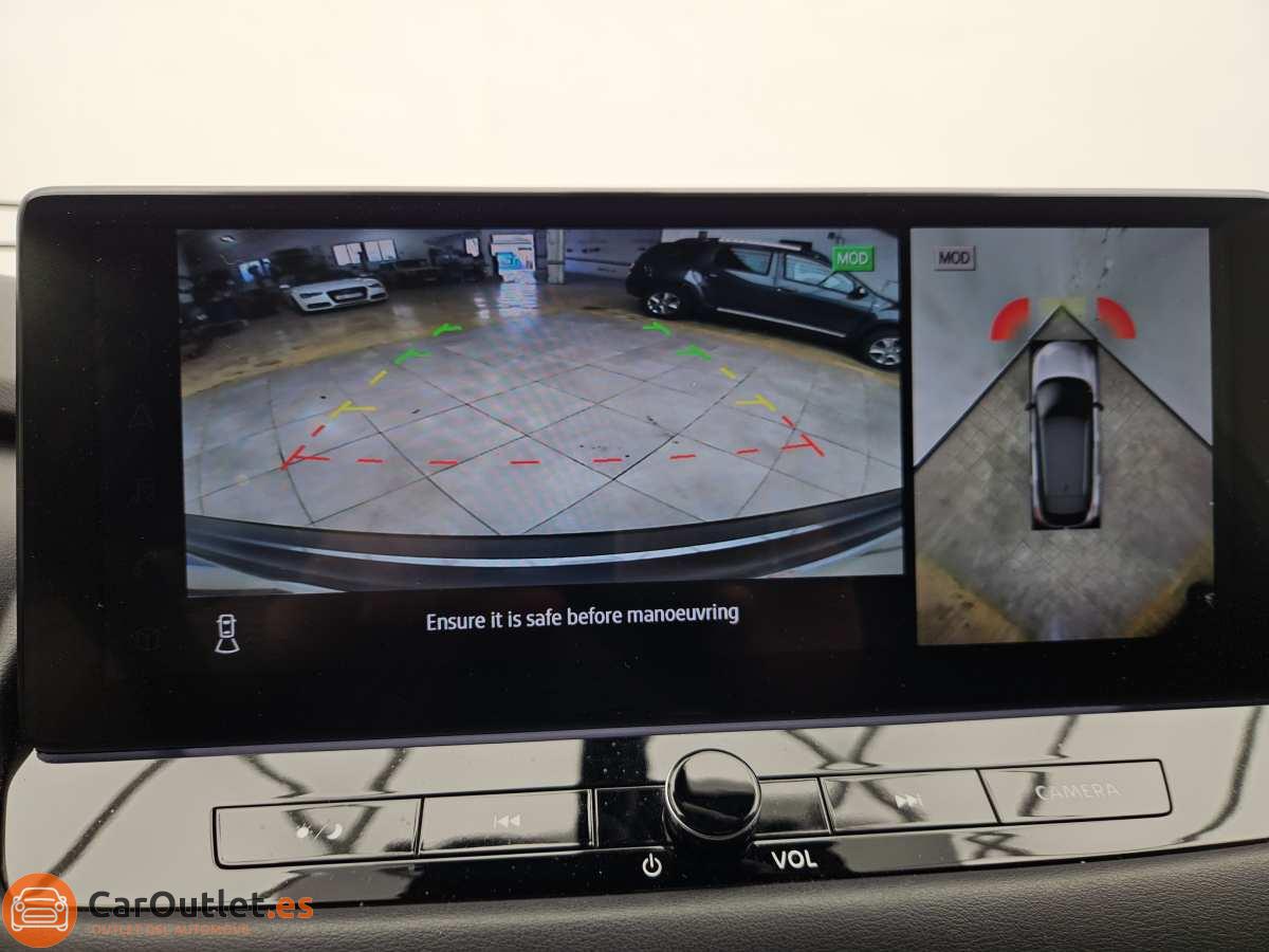 33 - Nissan Qashqai 2023 - AUTO