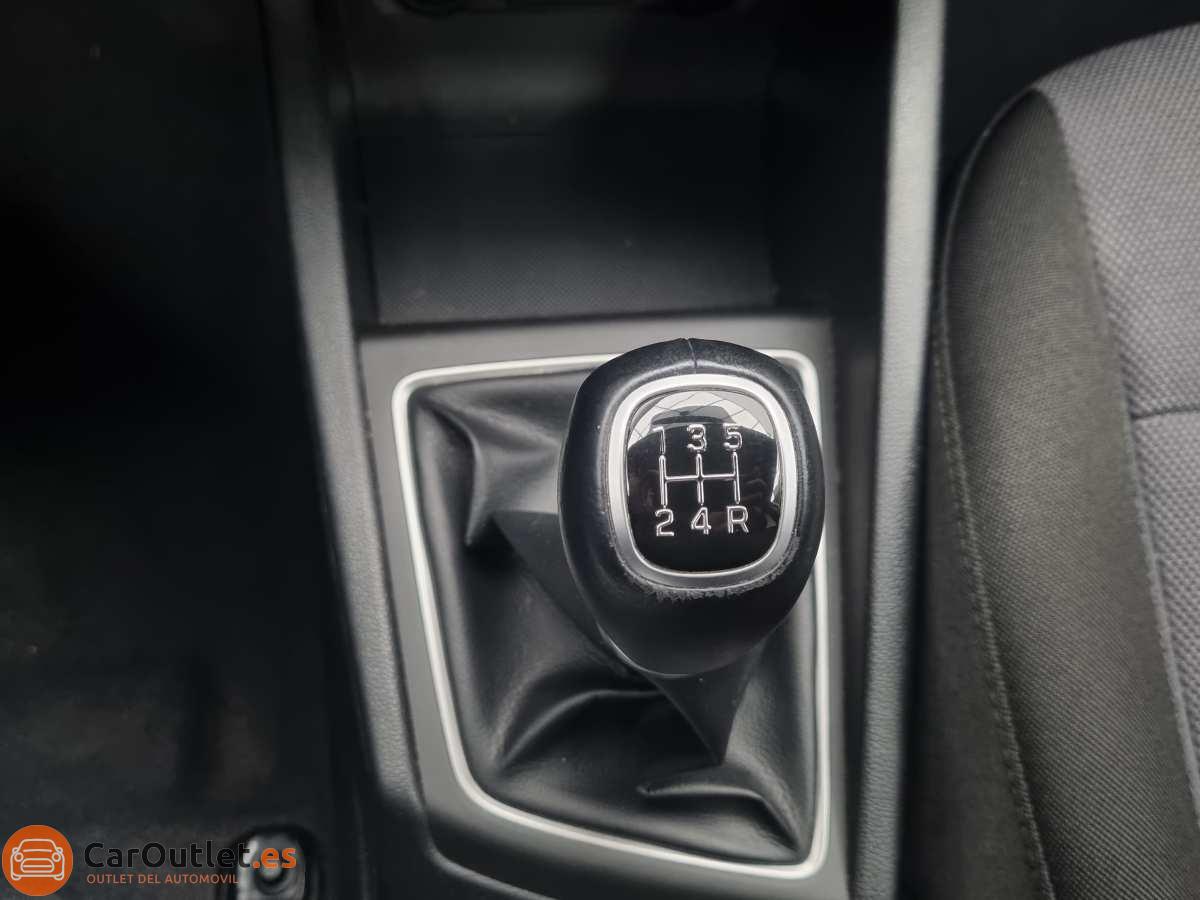 27 - Hyundai i20 ACTIVE 2020