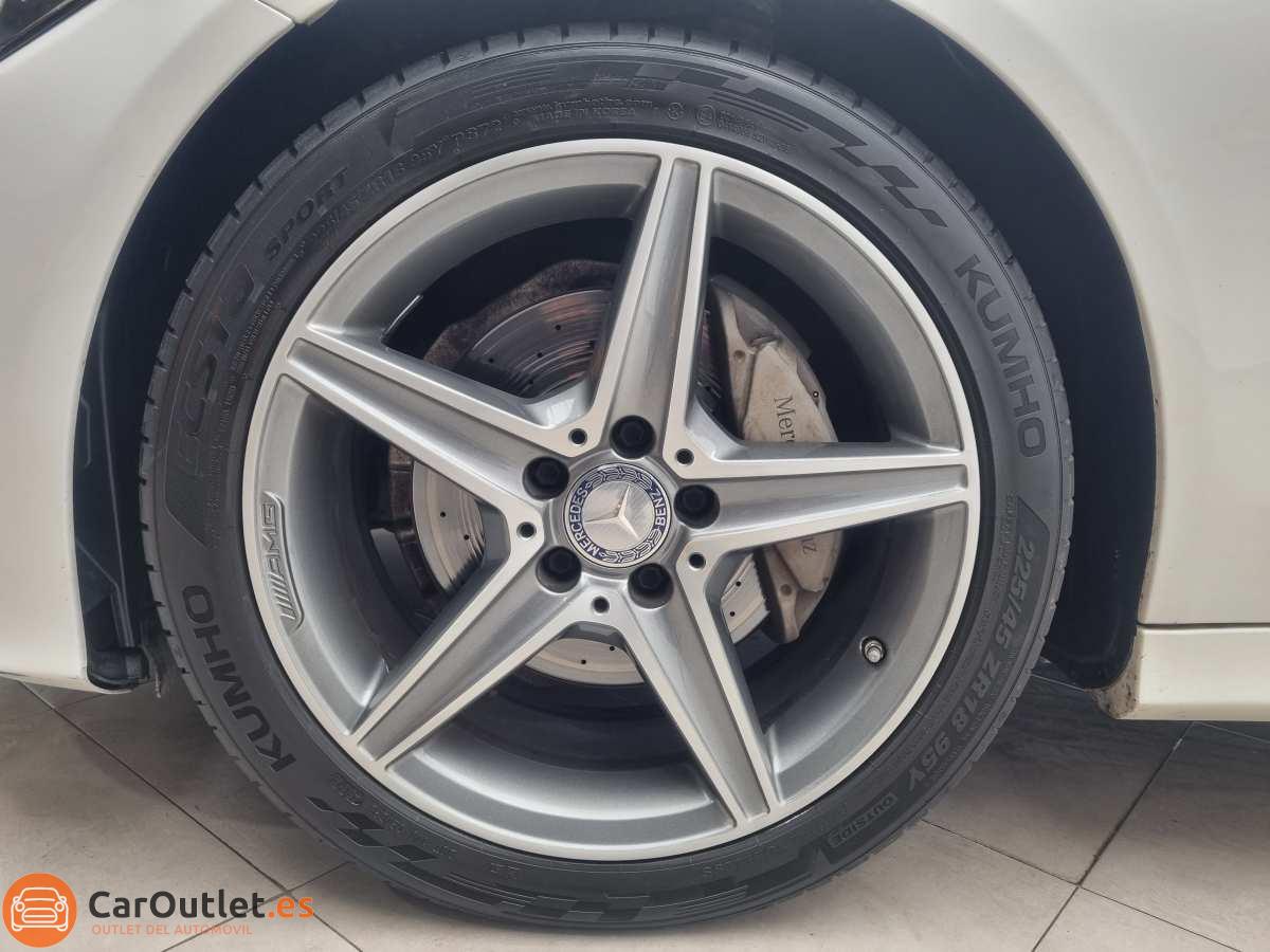 7 - Mercedes C Class 2016 - AUTO