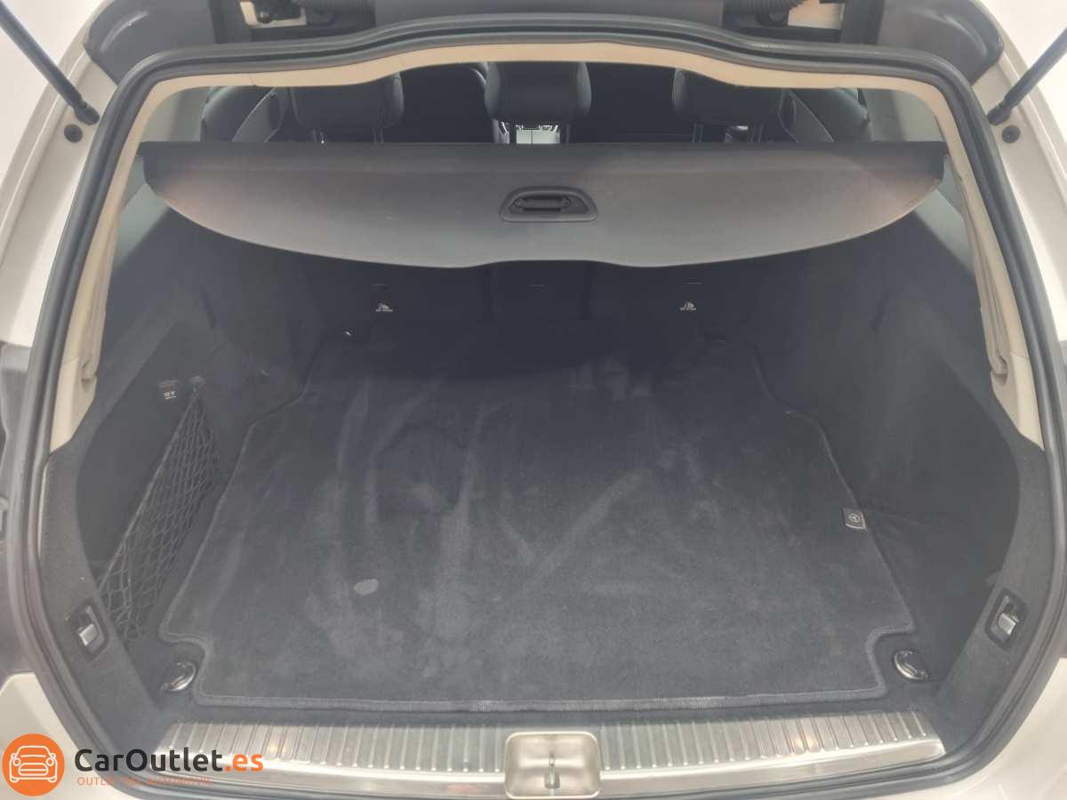 11 - Mercedes C Class 2016 - AUTO