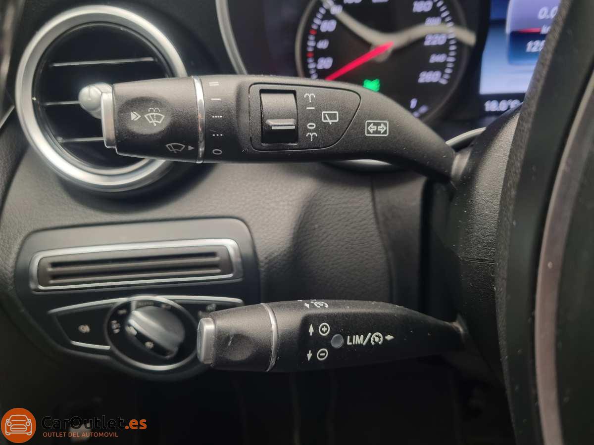 25 - Mercedes C Class 2016 - AUTO