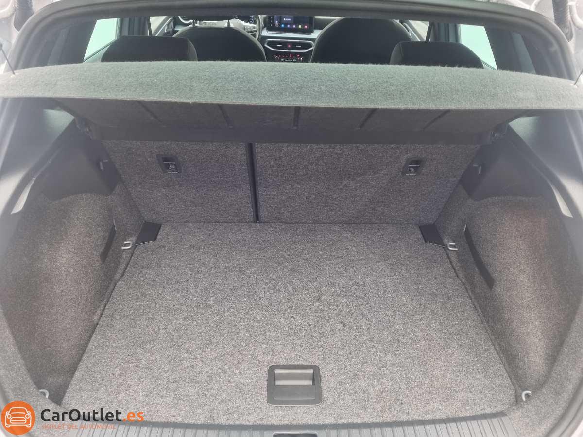 11 - Seat Arona 2023