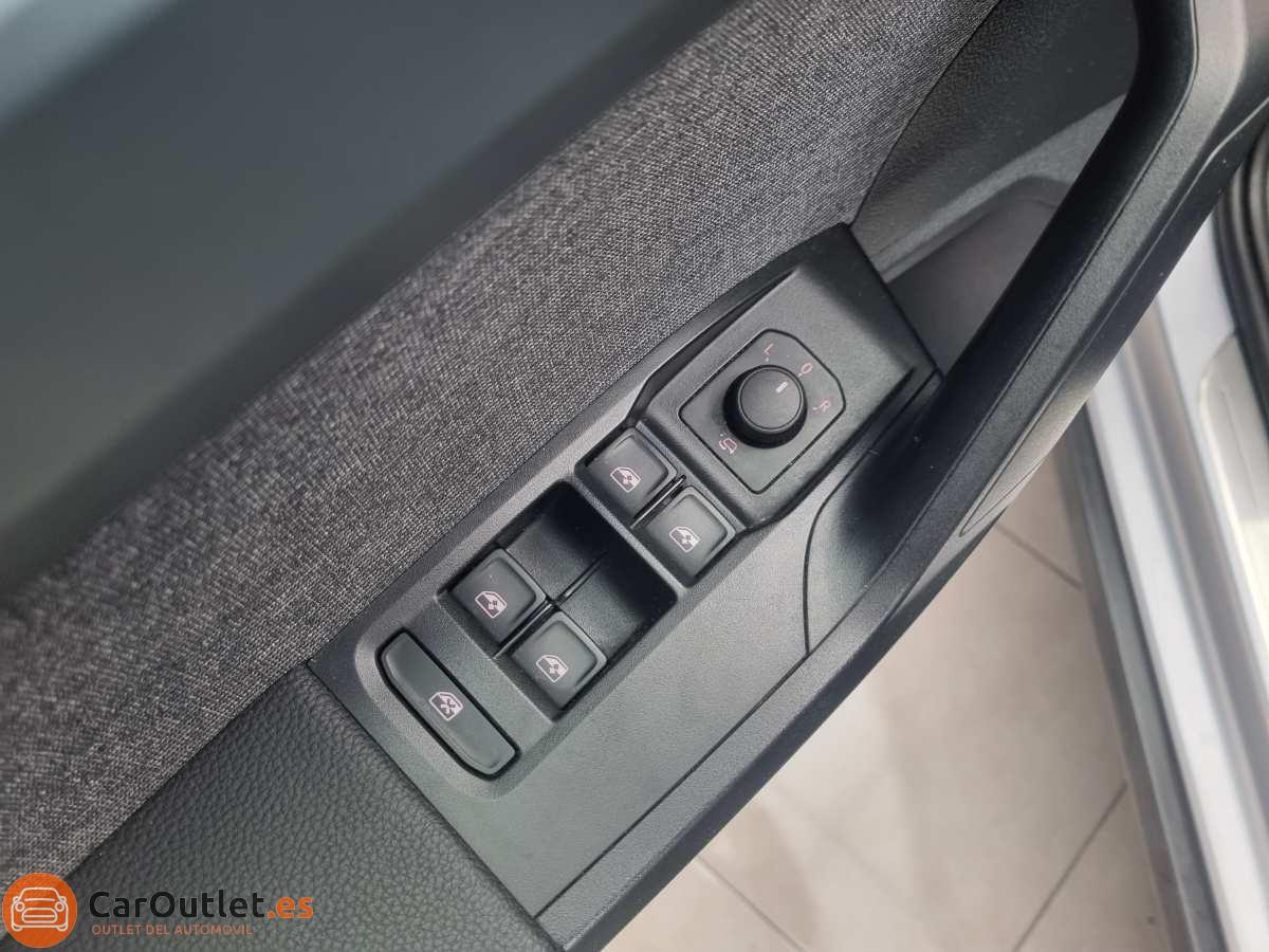 14 - Seat Arona 2023