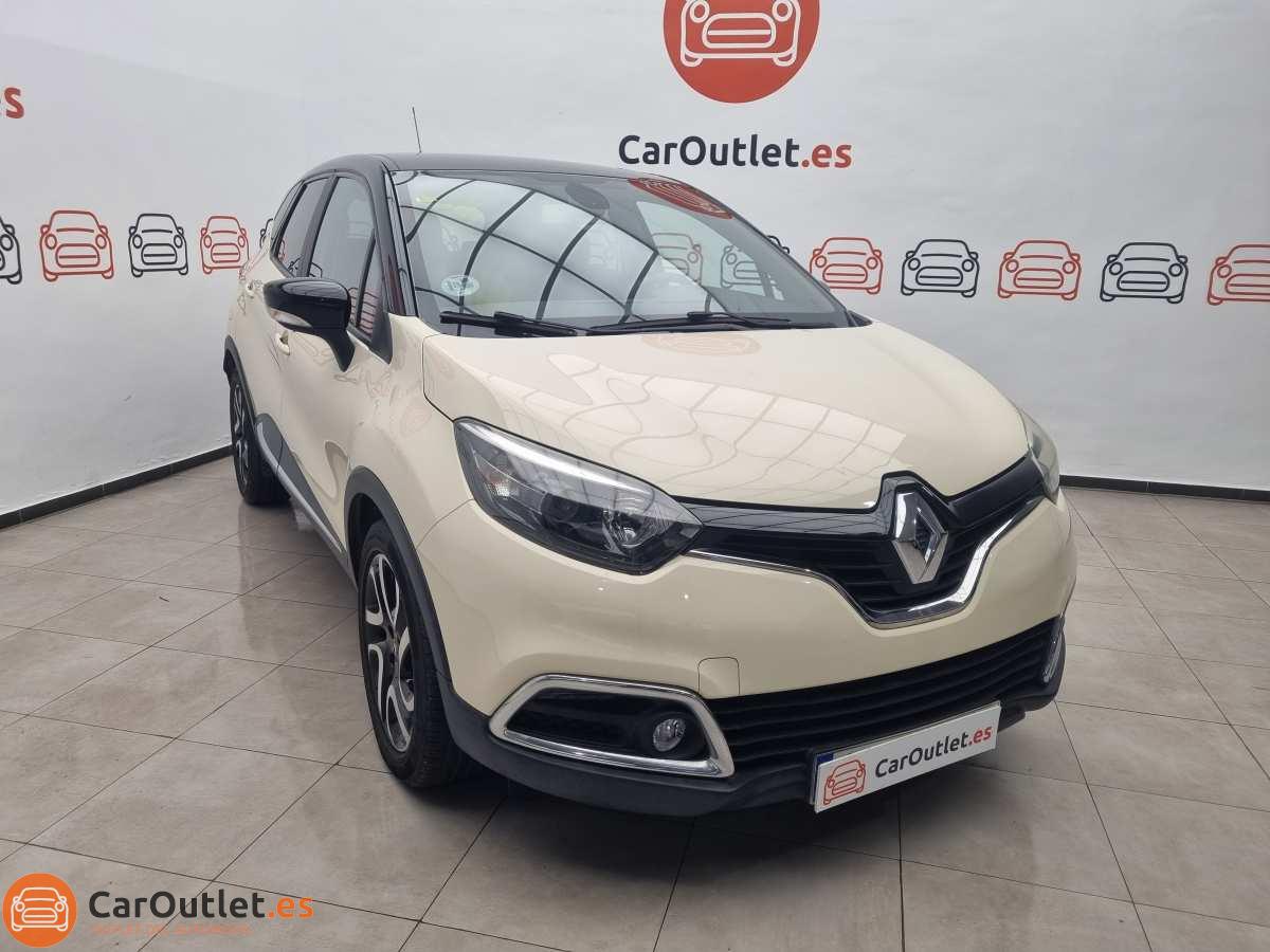 2 - Renault Captur 2014 - AUTO