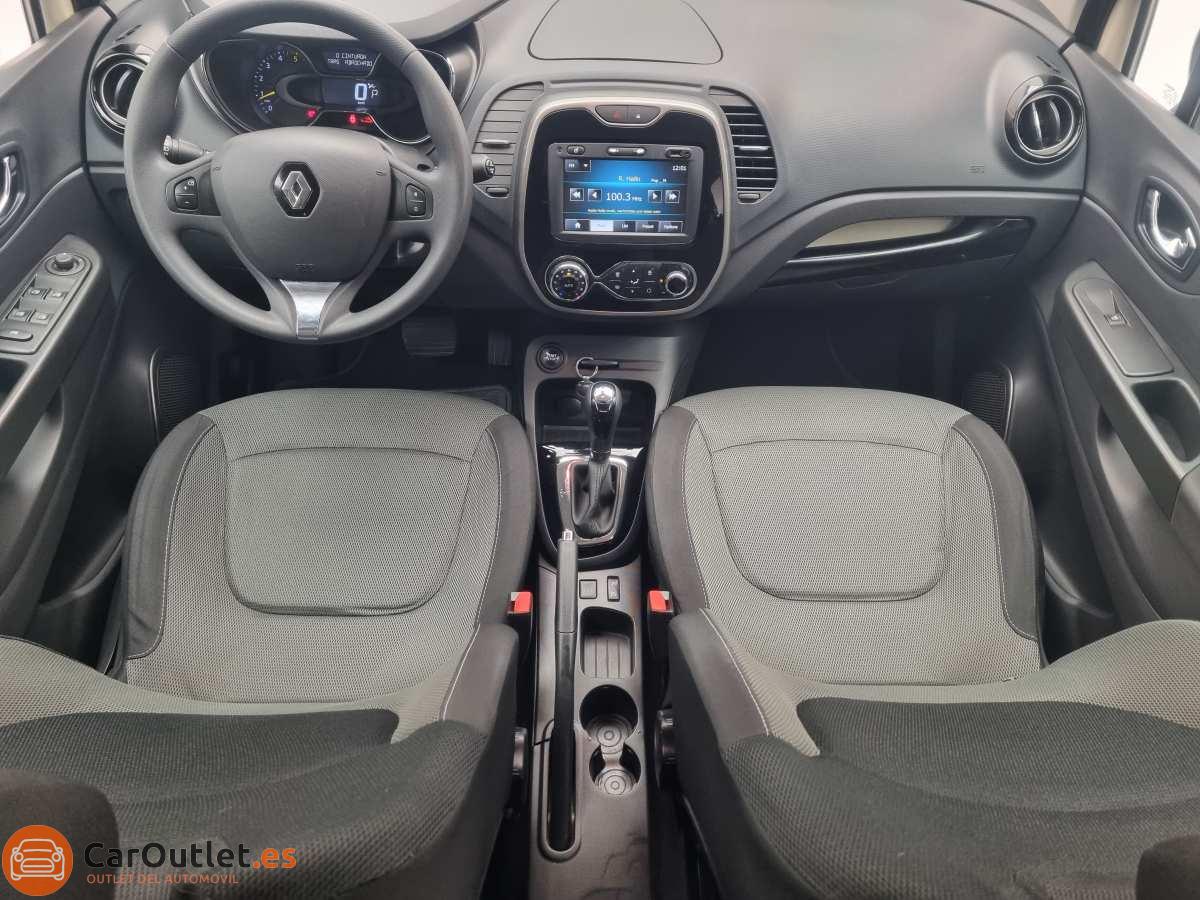 16 - Renault Captur 2014 - AUTO