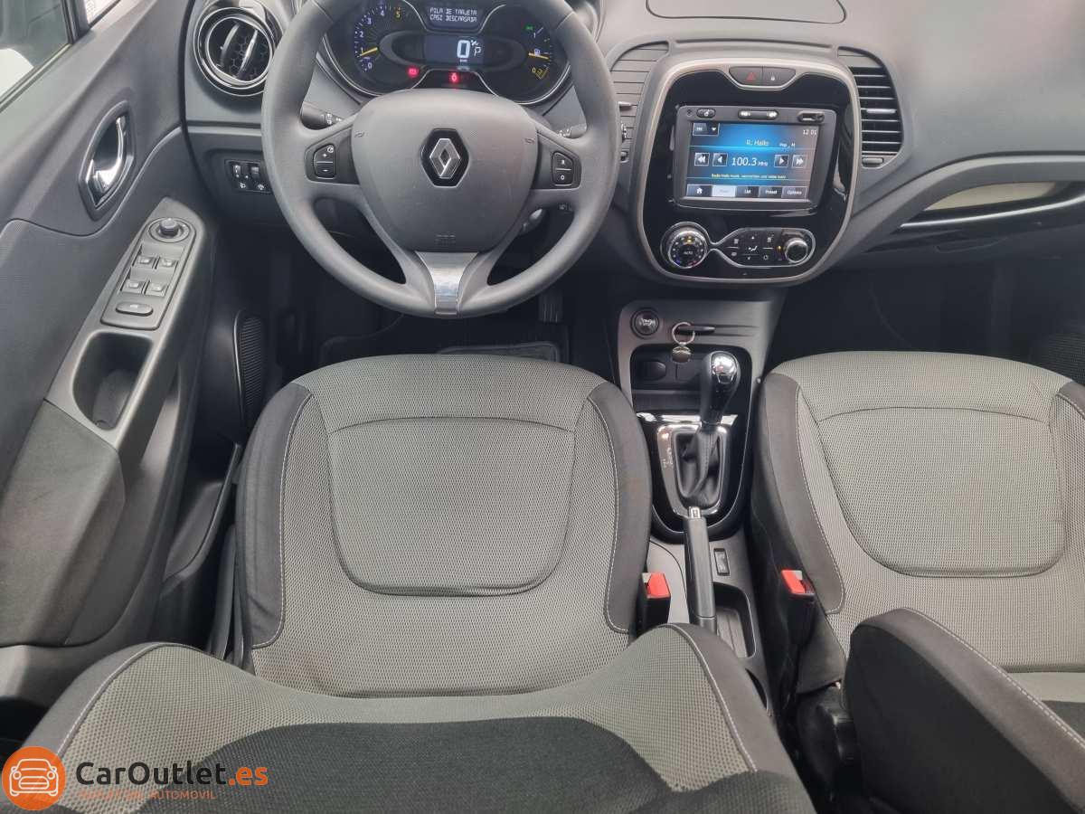 18 - Renault Captur 2014 - AUTO