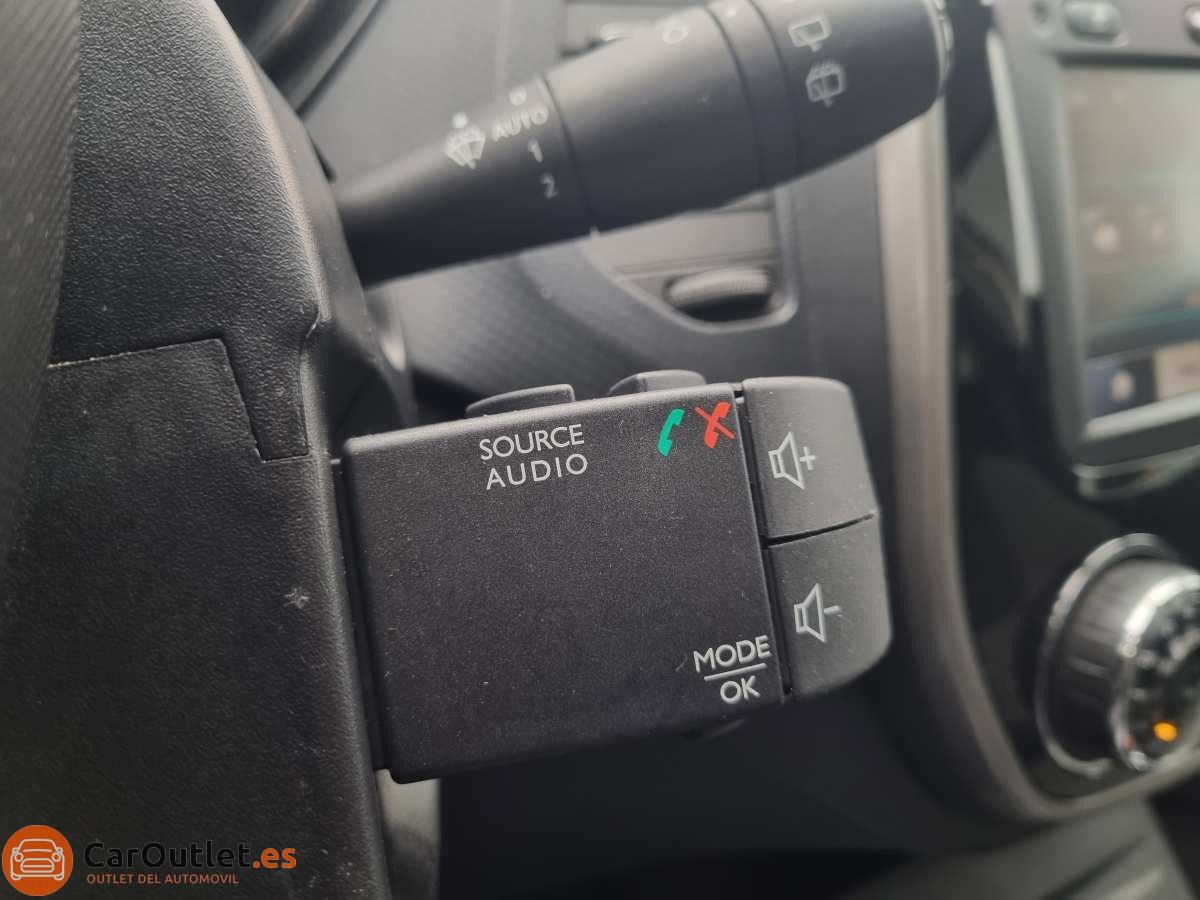 22 - Renault Captur 2014 - AUTO