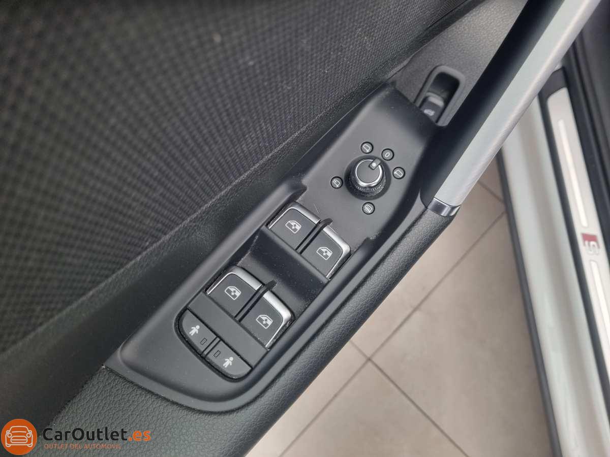 15 - Audi Q2 2021 - AUTO