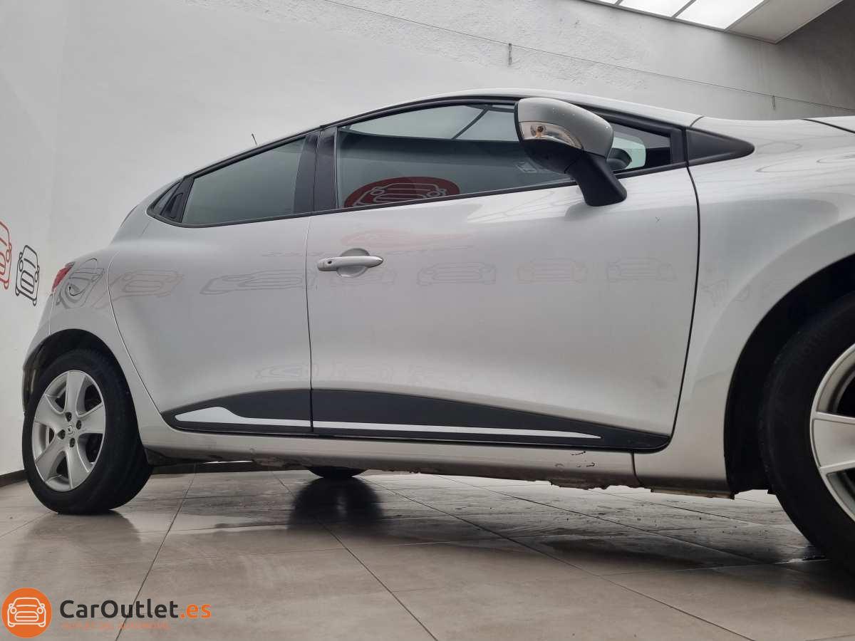 3 - Renault Clio 2013