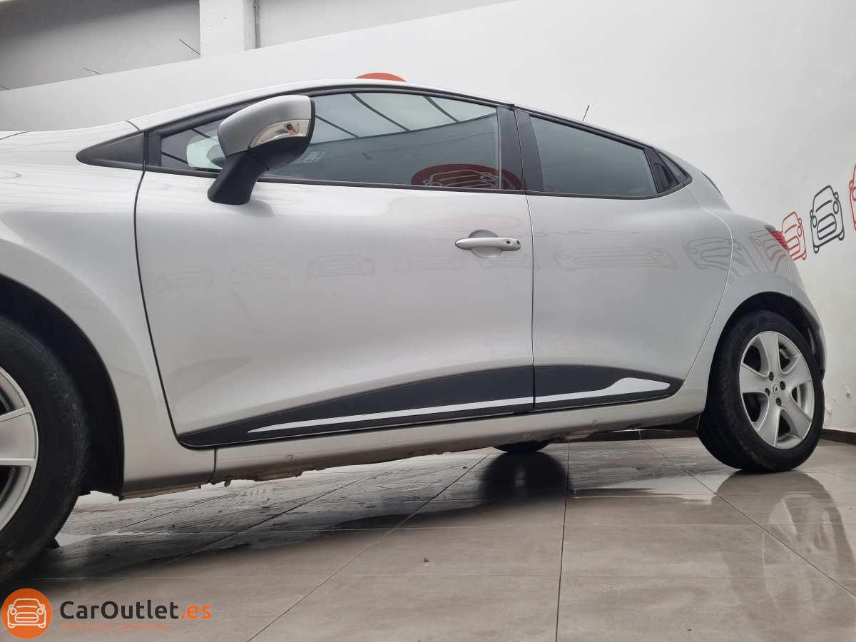 4 - Renault Clio 2013