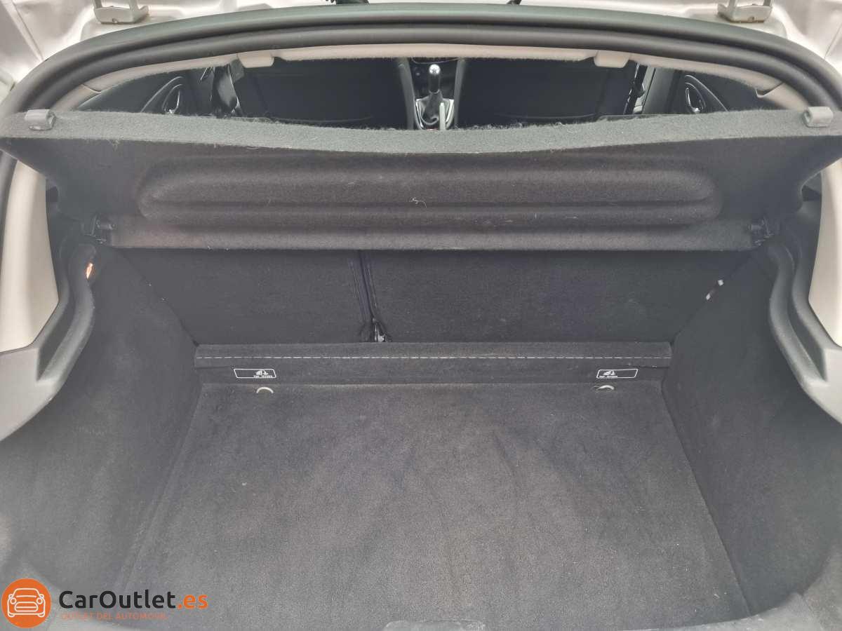 10 - Renault Clio 2013