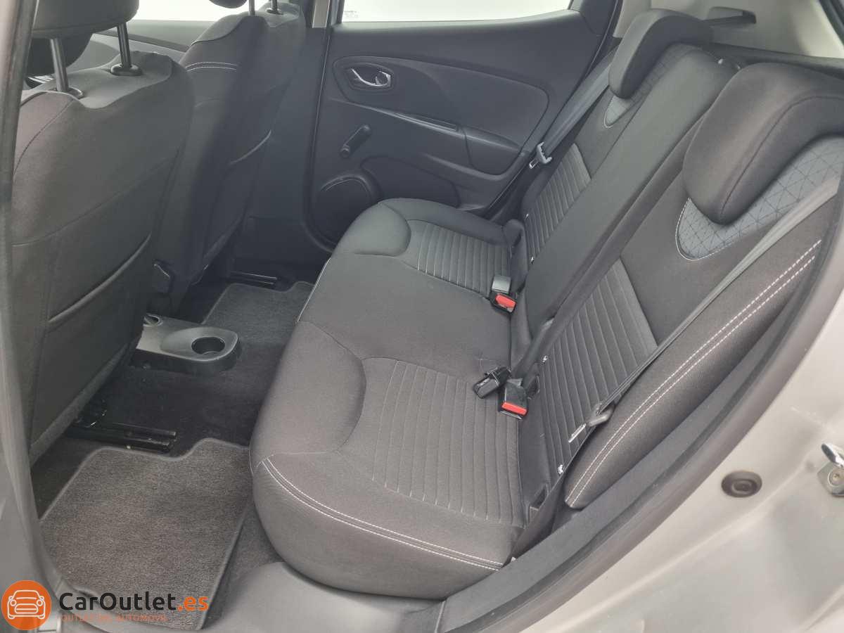 11 - Renault Clio 2013