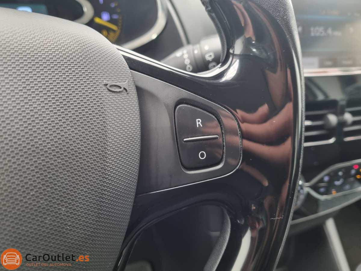 20 - Renault Clio 2013