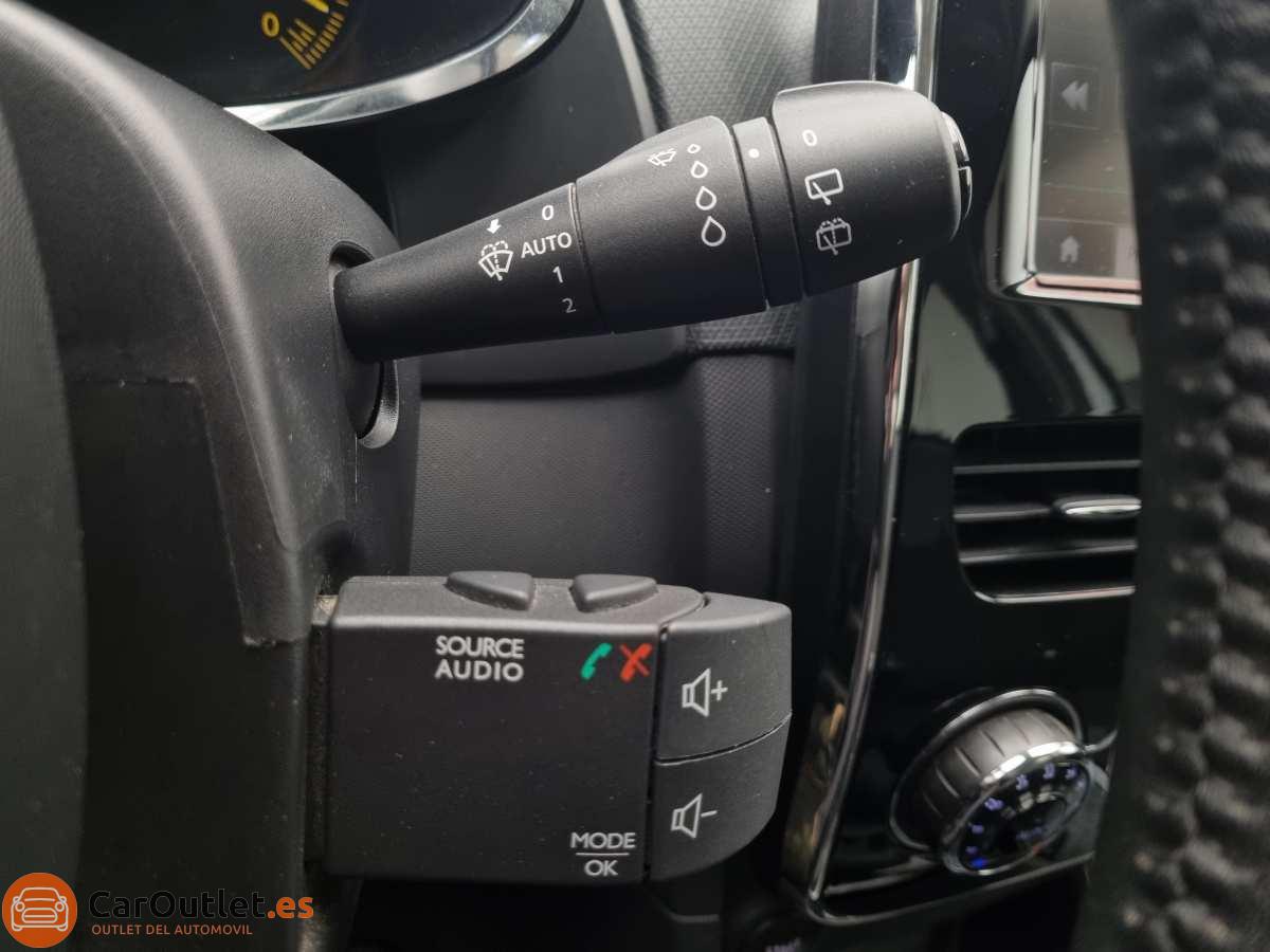 22 - Renault Clio 2013