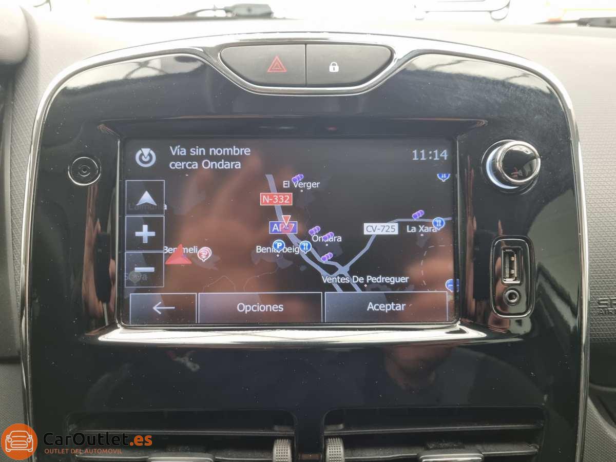 26 - Renault Clio 2013