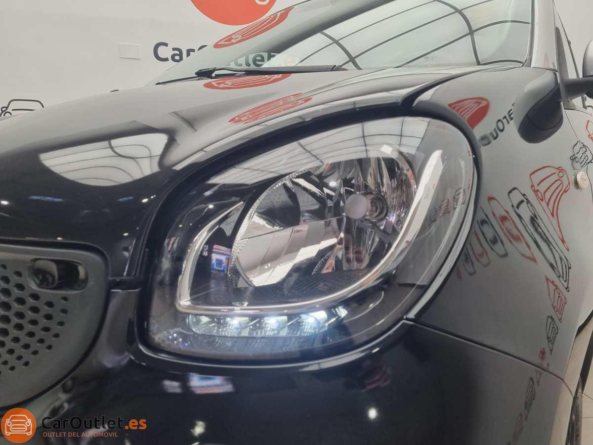 6 - Smart Forfour 2017 - AUTO