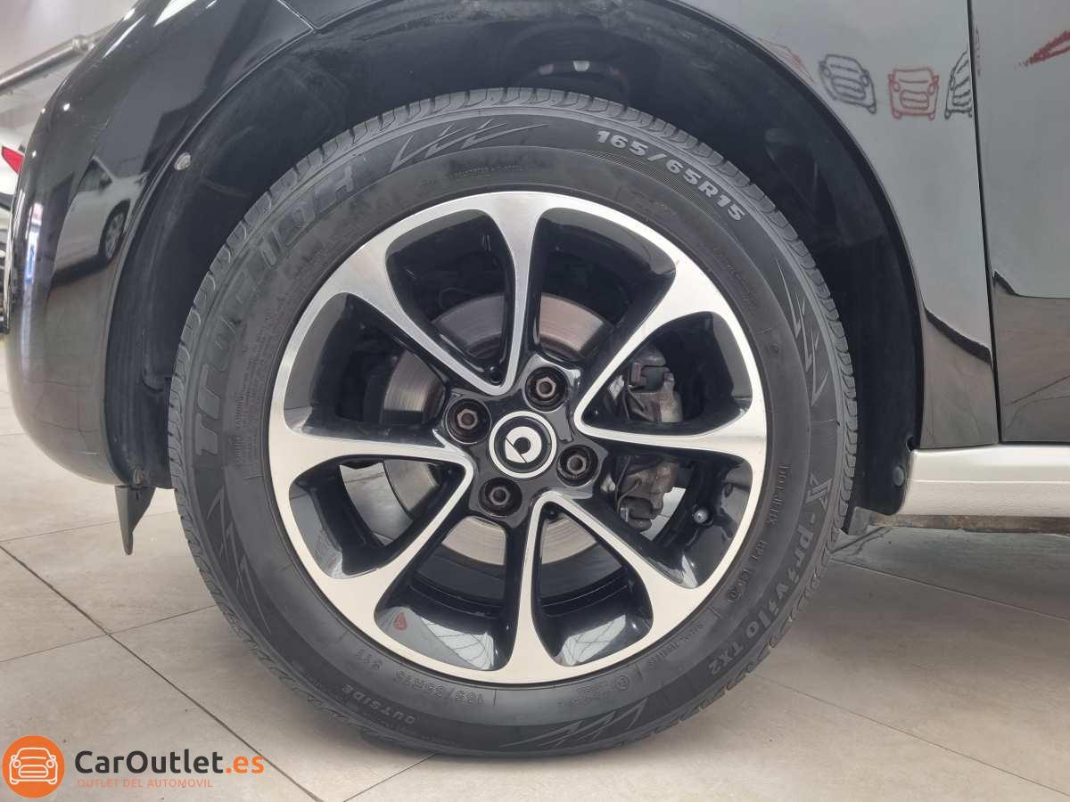 7 - Smart Forfour 2017 - AUTO