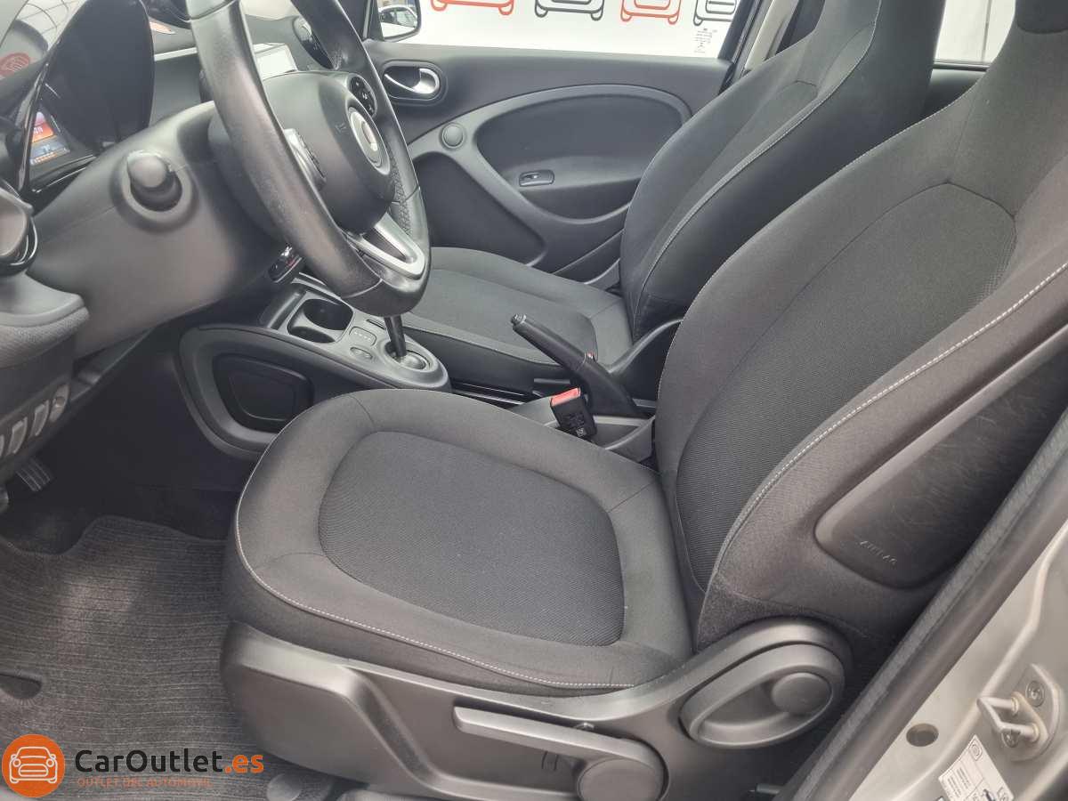 15 - Smart Forfour 2017 - AUTO