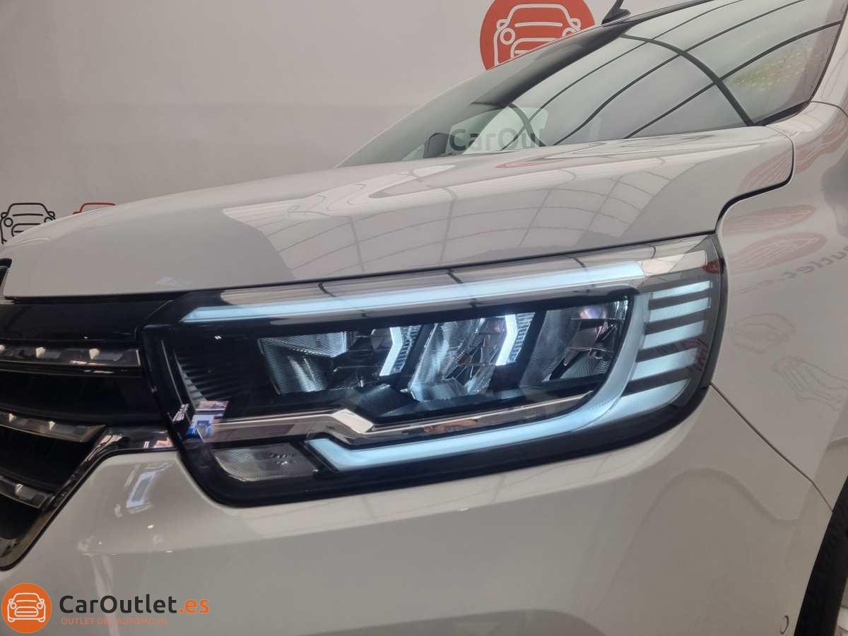 6 - Renault Kangoo 2023 - AUTO