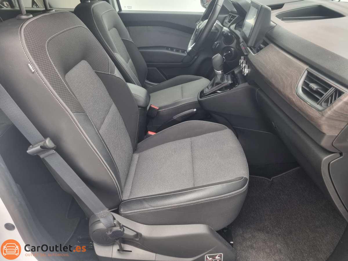 16 - Renault Kangoo 2023 - AUTO