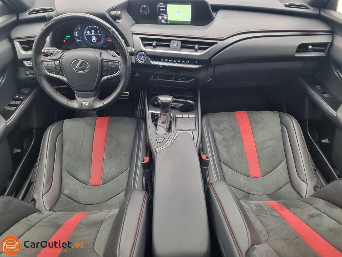 19 - Lexus UX 2019 - AUTO