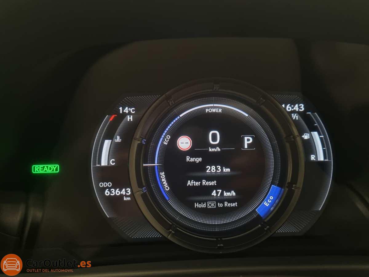 23 - Lexus UX 2019 - AUTO