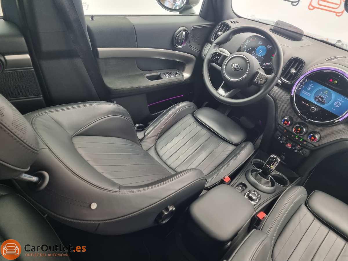 18 - MINI Cooper Countryman 2023 - AUTO