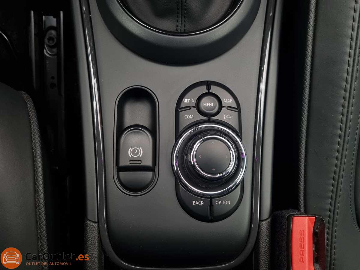 32 - MINI Cooper Countryman 2023 - AUTO