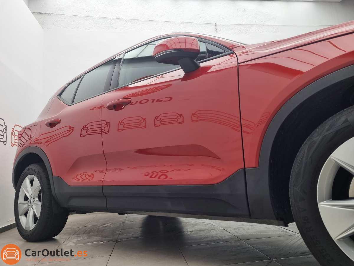 3 - Volvo XC40 2024 - AUTO