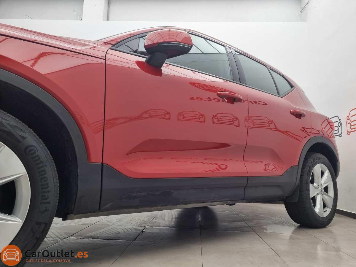 4 - Volvo XC40 2024 - AUTO