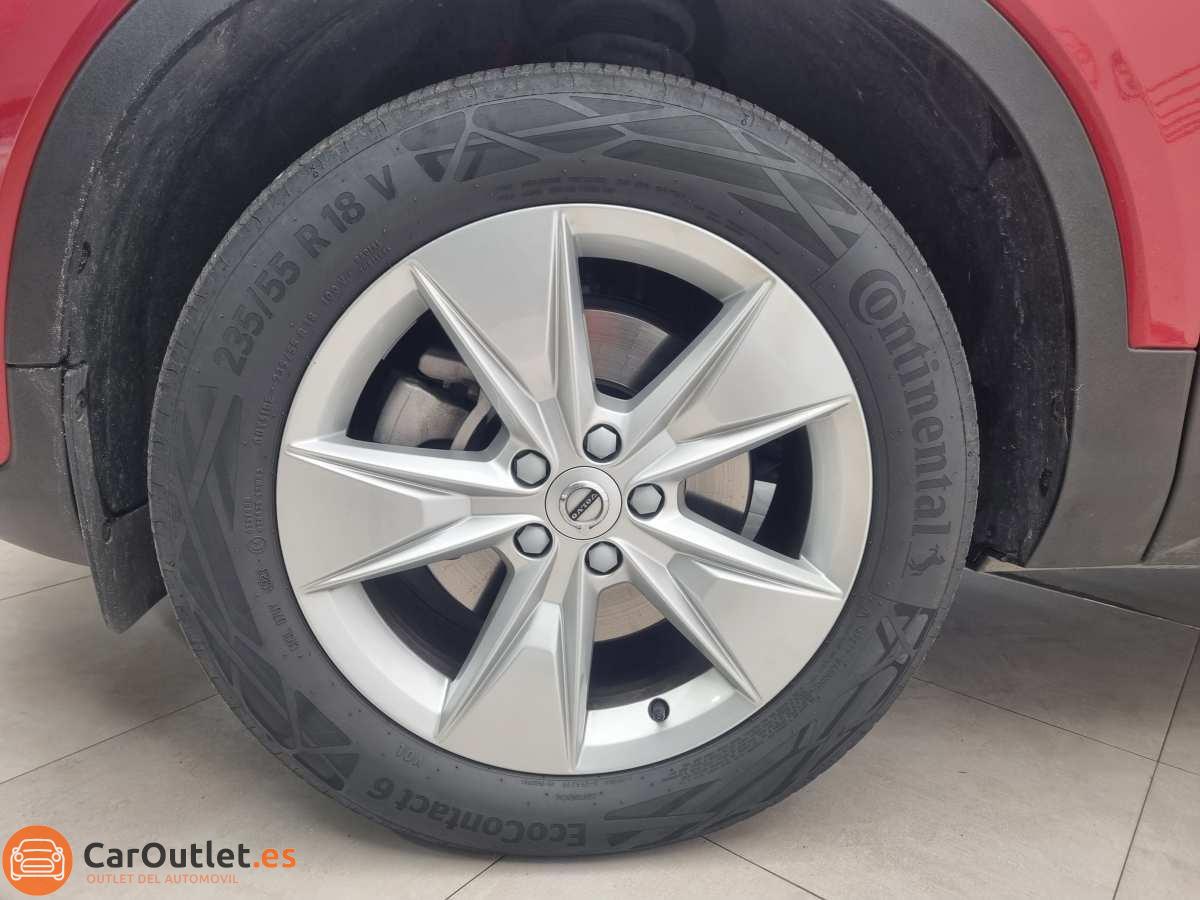 7 - Volvo XC40 2024 - AUTO