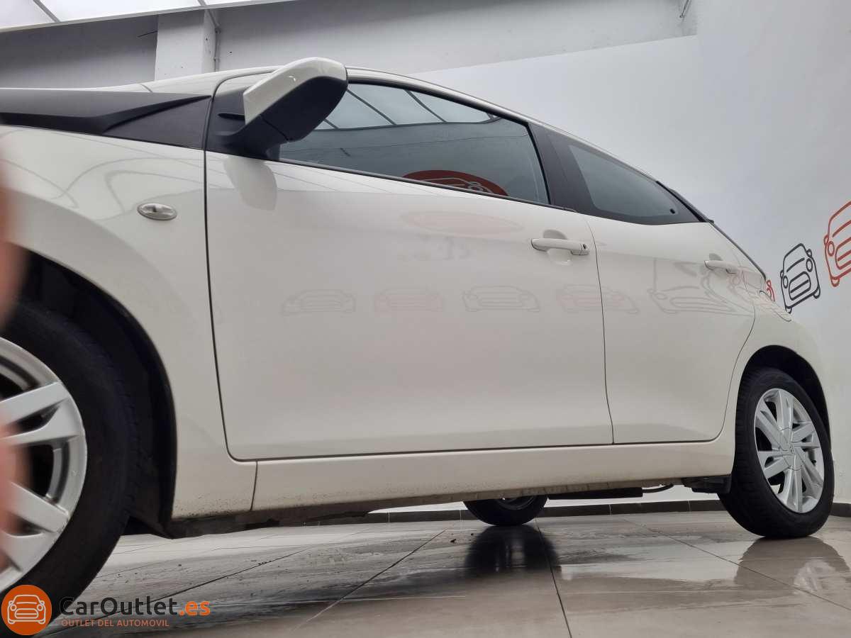4 - Toyota Aygo 2017 - AUTO