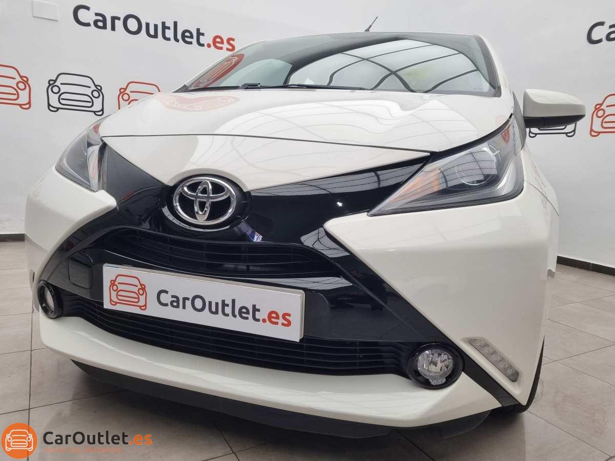 5 - Toyota Aygo 2017 - AUTO