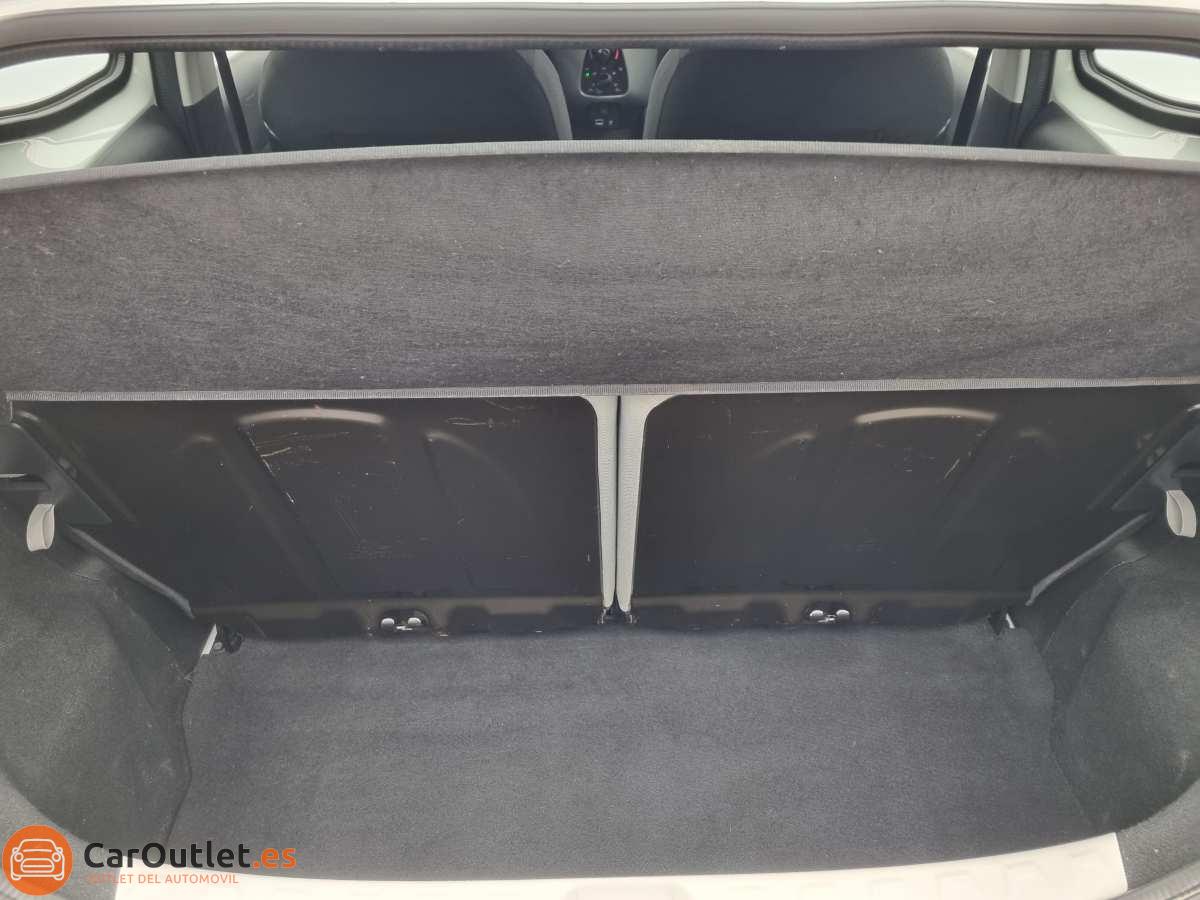 10 - Toyota Aygo 2017 - AUTO