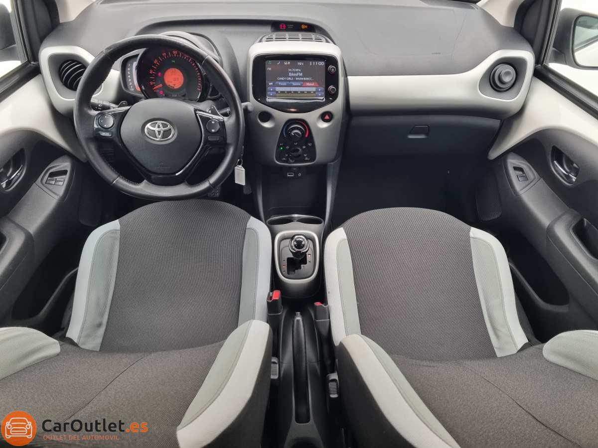15 - Toyota Aygo 2017 - AUTO