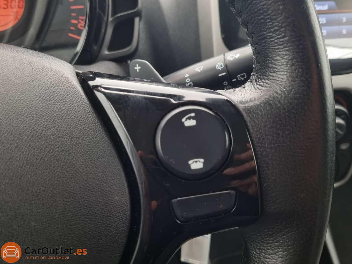 20 - Toyota Aygo 2017 - AUTO