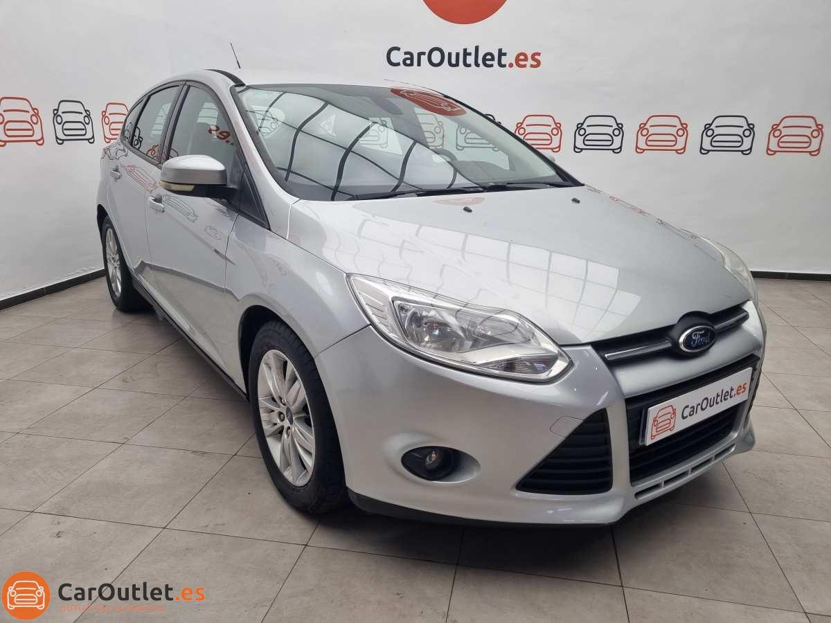 2 - Ford Focus 2014 - AUTO