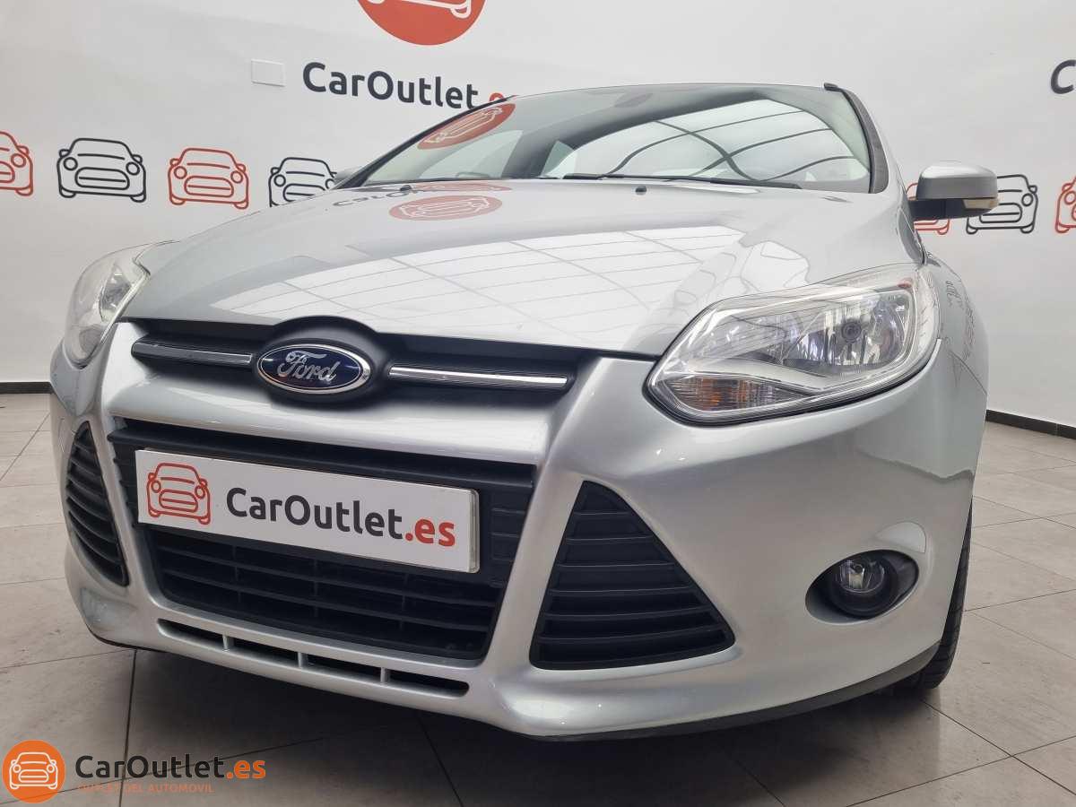 5 - Ford Focus 2014 - AUTO