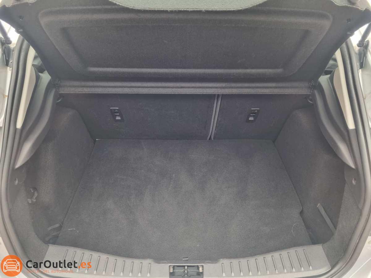 10 - Ford Focus 2014 - AUTO