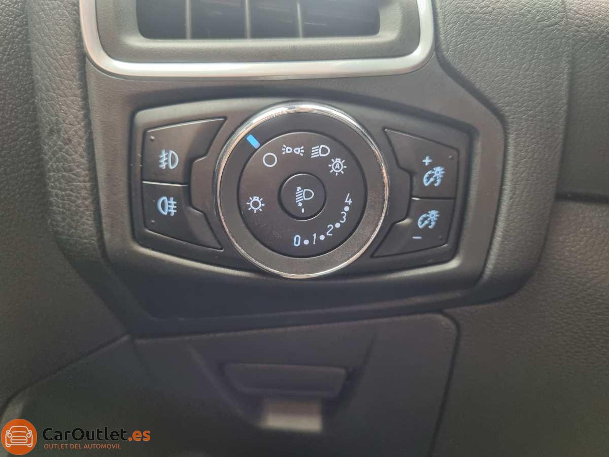 25 - Ford Focus 2014 - AUTO