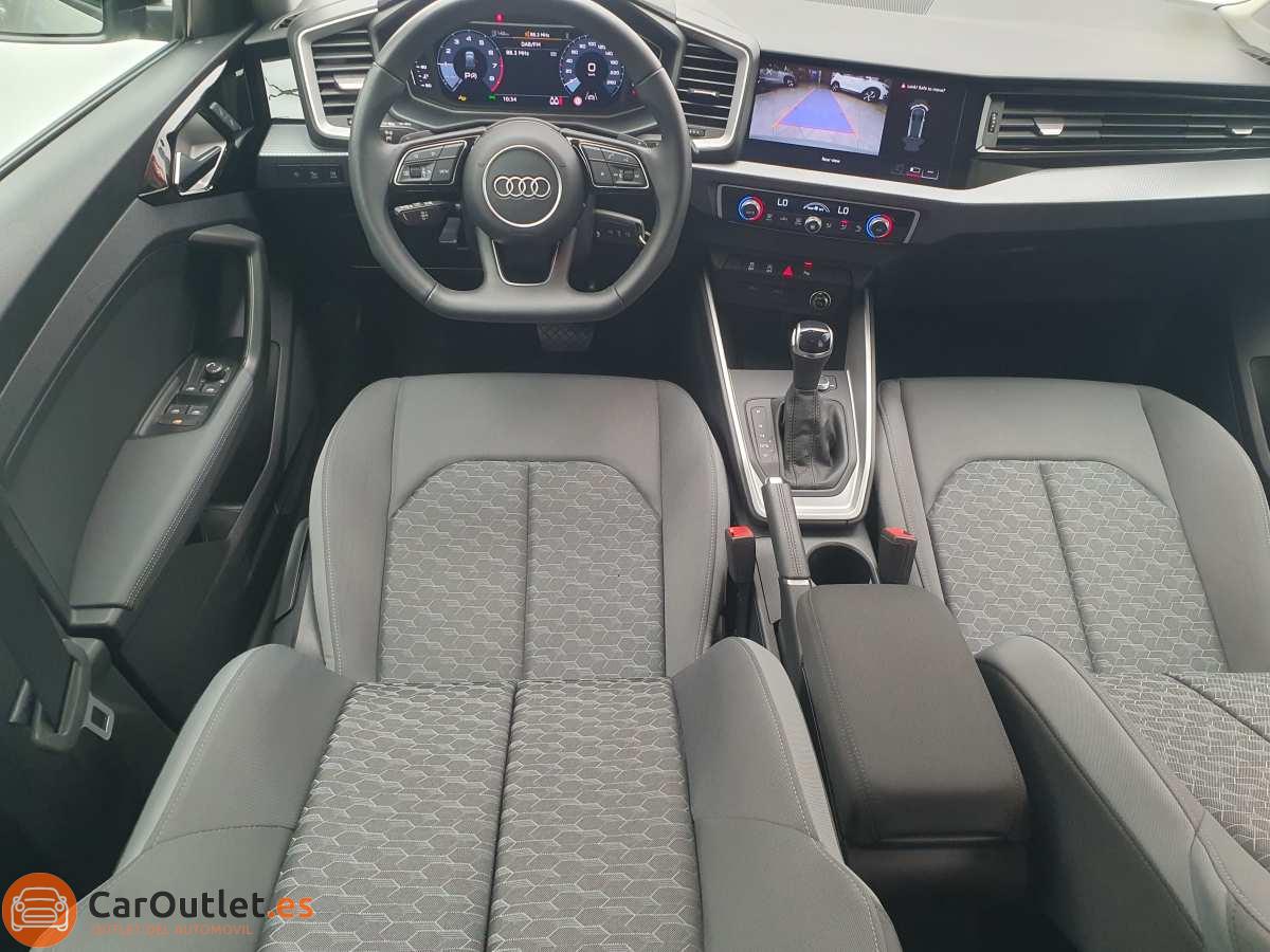 18 - Audi A1 2024 - AUTO