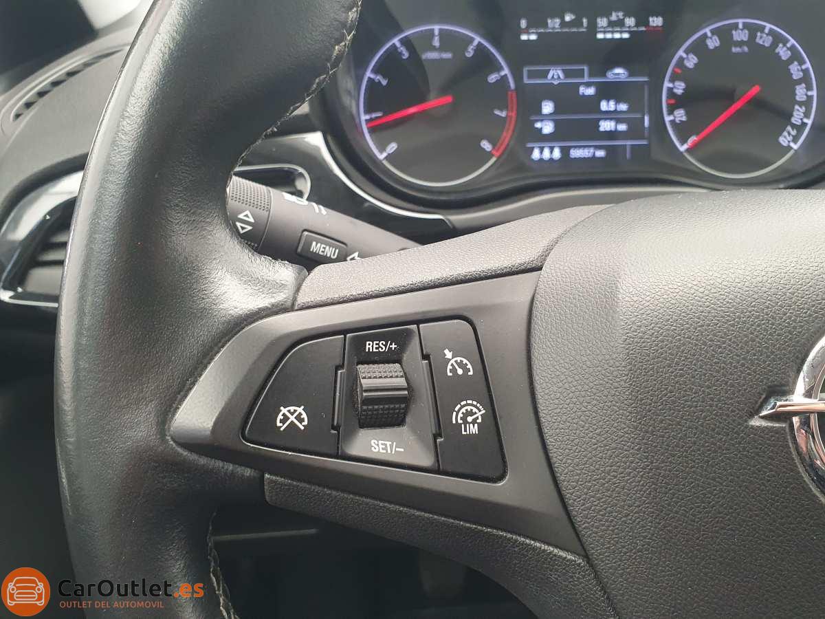 22 - Opel Corsa 2017