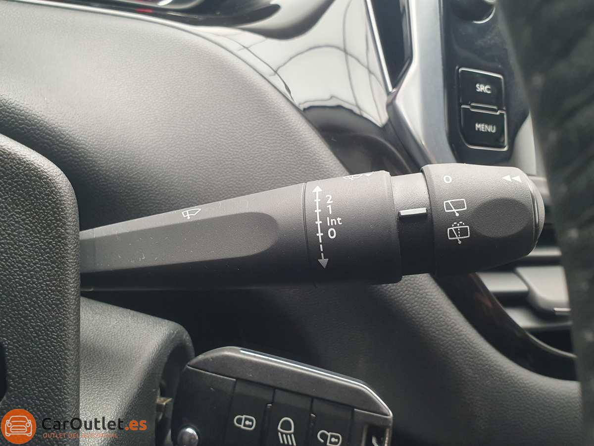 22 - Peugeot 208 2015