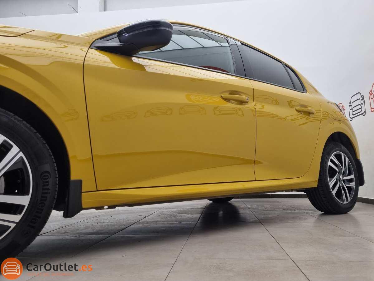 4 - Peugeot 208 2022 - AUTO