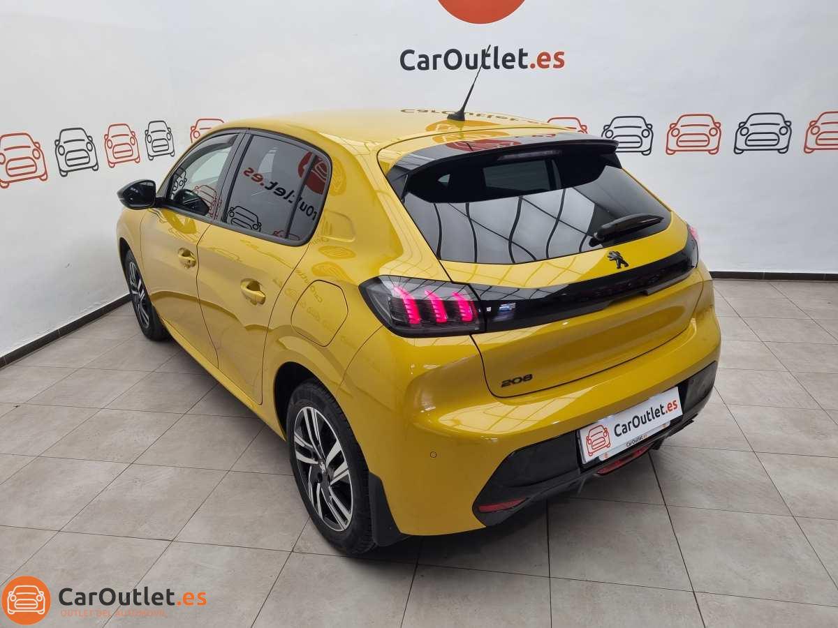 10 - Peugeot 208 2022 - AUTO