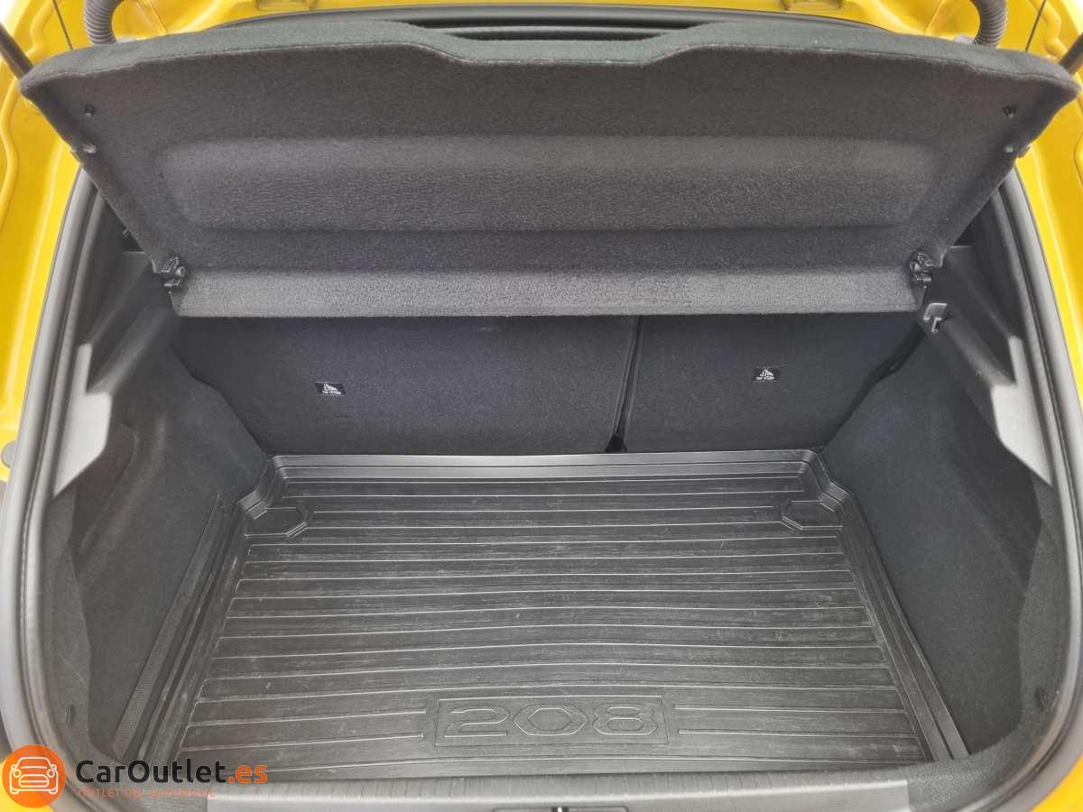 11 - Peugeot 208 2022 - AUTO
