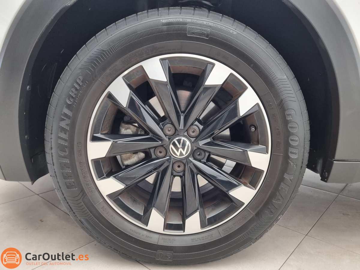 6 - Volkswagen T-CROSS 2022 - AUTO