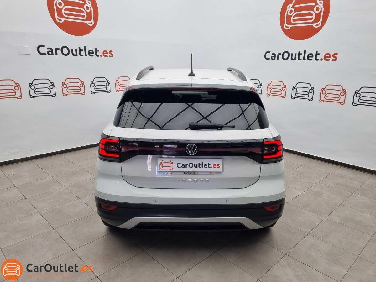 8 - Volkswagen T-CROSS 2022 - AUTO